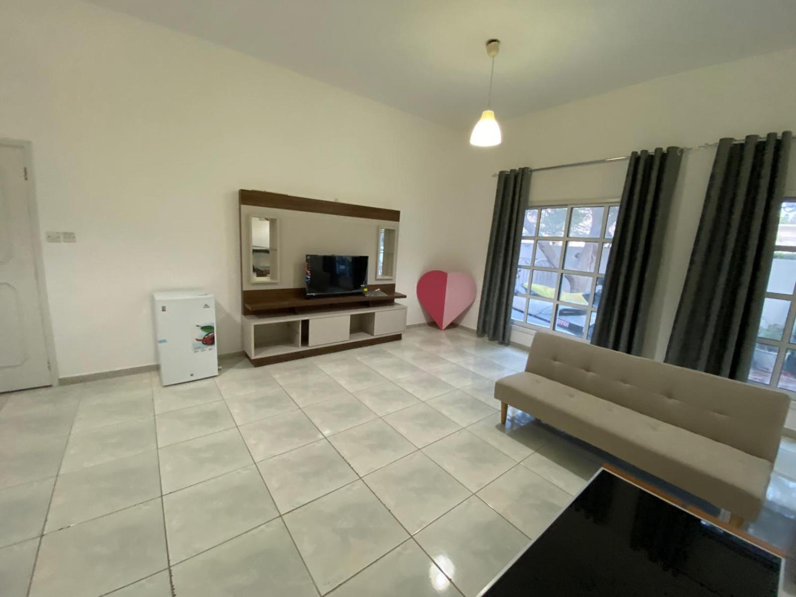 Comfortable Private Rooms In Compound Housing 두바이 외부 사진